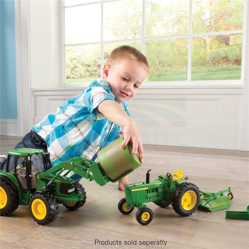 Big farm john on sale deere toys